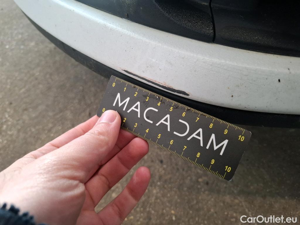  Renault  Clio  IV Air MediaNav 1.5 dCi 75CV BVM5 E6 #9