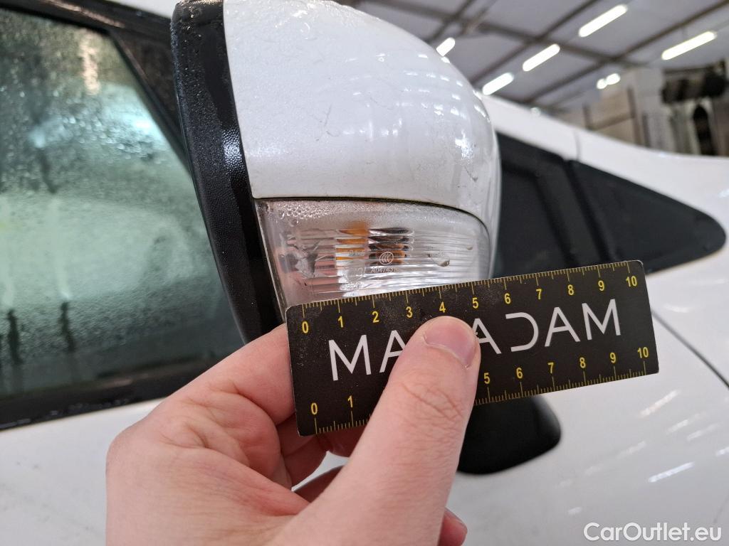  Renault  Clio  IV Air MediaNav 1.5 dCi 75CV BVM5 E6 #17