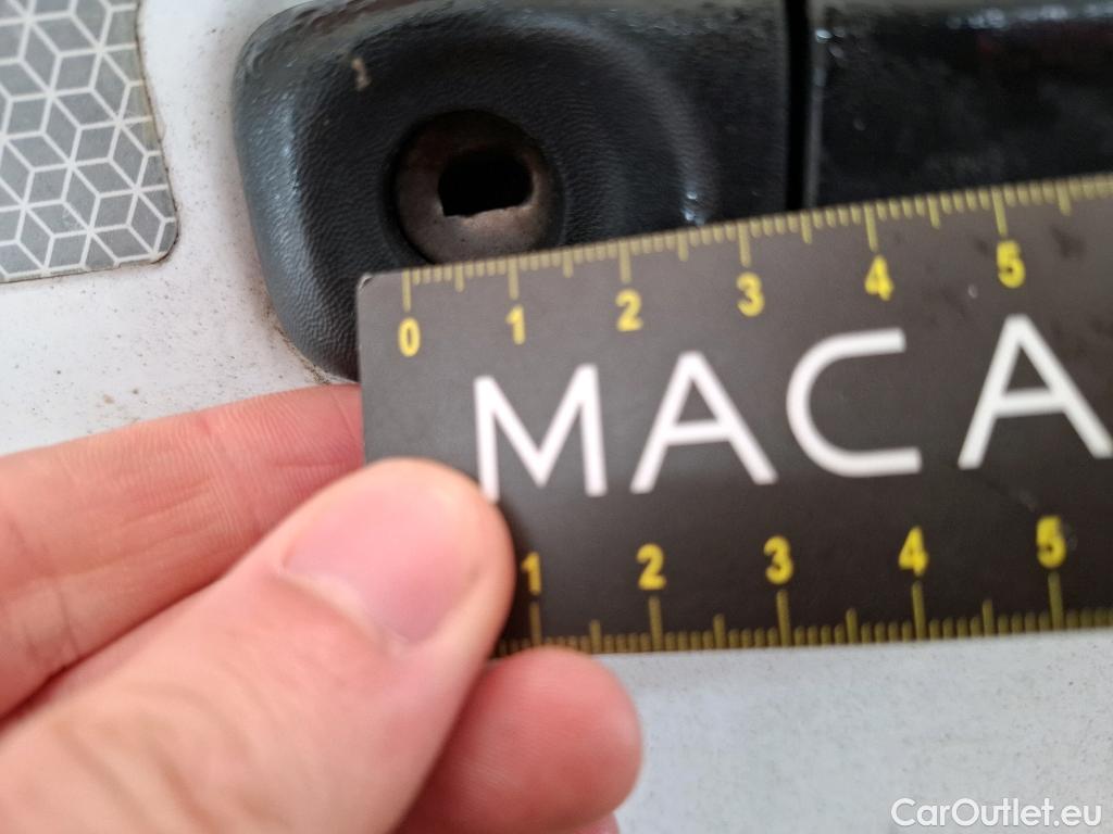  Renault  Master  III Fourgon L3H2 3 5 Grand Confort dCi 135CV BVM6 E6dT #42