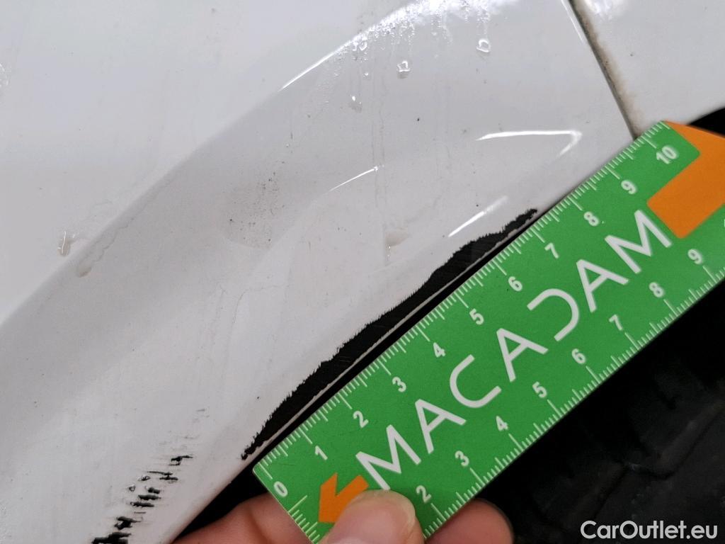  Renault  Megane  IV Berline 5pt. Société Air Nav 1.5 dCi 90CV BVM6 E6 #21