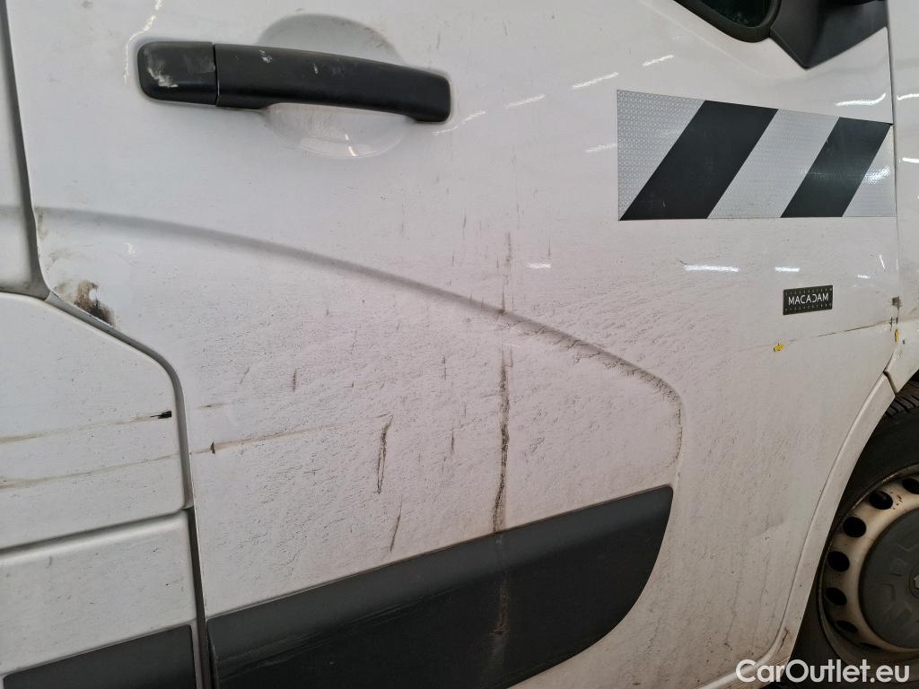  Renault  Master  III Fourgon L3H2 3 5 Grand Confort dCi 135CV BVM6 E6dT #17