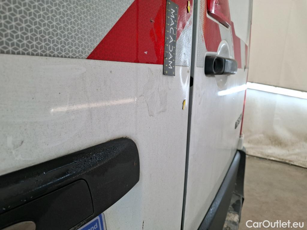  Renault  Master  III Fourgon L3H2 3 5 Grand Confort dCi 135CV BVM6 E6dT #29