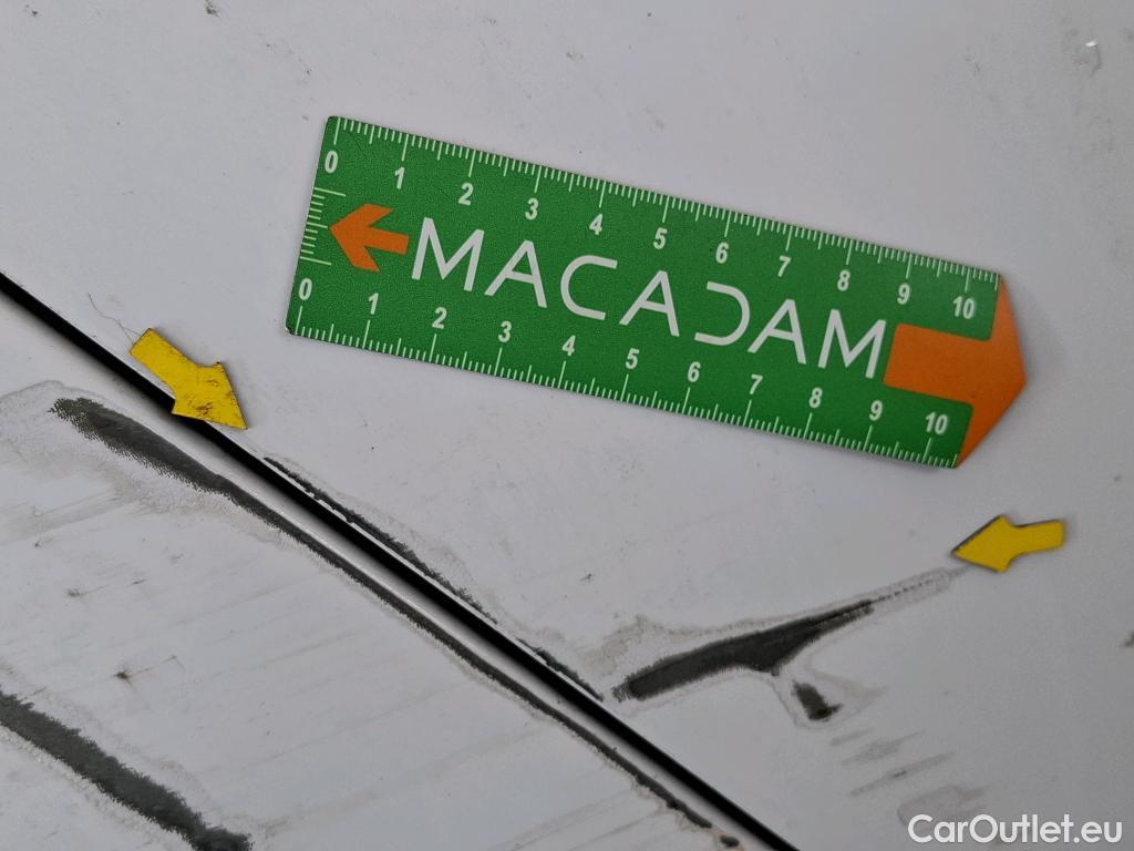  Renault  Megane  IV Berline 5pt. Société Air Nav 1.5 dCi 90CV BVM6 E6 #8