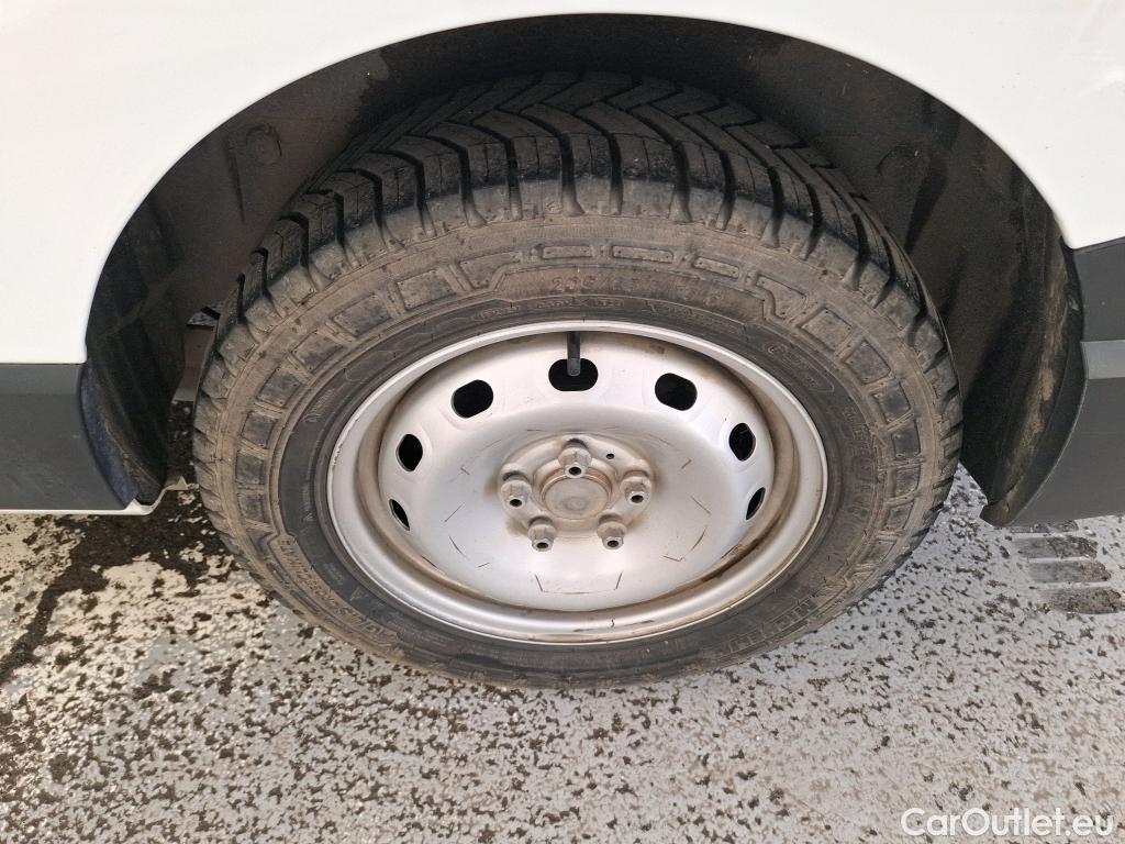  Renault  Trafic  Fourgon L2H1 3T Grand Confort 2.0 dCi 130CV BVM6 E6d #10