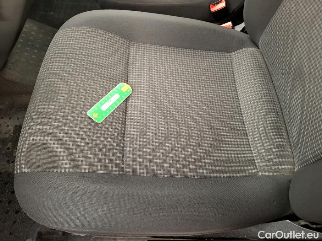  Volkswagen  Touran VOLKSWAGEN Transporter / 2015 / 4P / Fourgon tôlé 2.0 TDi 150 DSG7 L1H1 Business Line #21