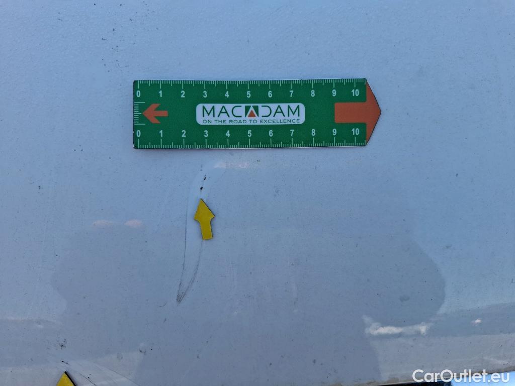  Volkswagen  Crafter VOLKSWAGEN  / 2017 / 4P / Fourgon tôlé 2.0TDI 140 30 L3H3 Business #74