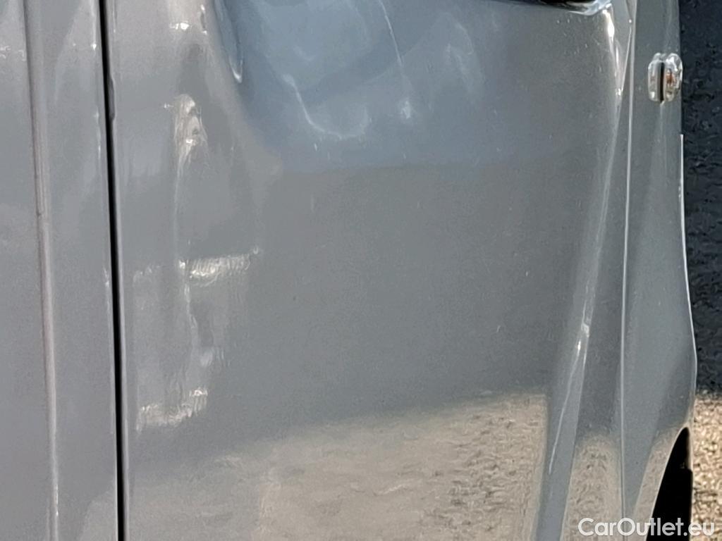  Renault  Trafic RENAULT  / 2019 / 4P / Fourgon tole NV FG GCF L2H2 1200 Energy dCi 145 #23