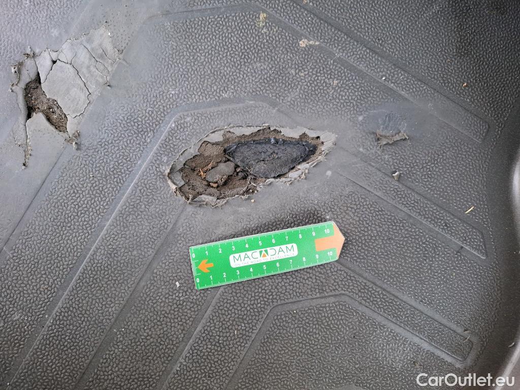  Volkswagen  Crafter VOLKSWAGEN  / 2017 / 4P / Fourgon tôlé 2.0TDI 140 30 L3H3 Business #28