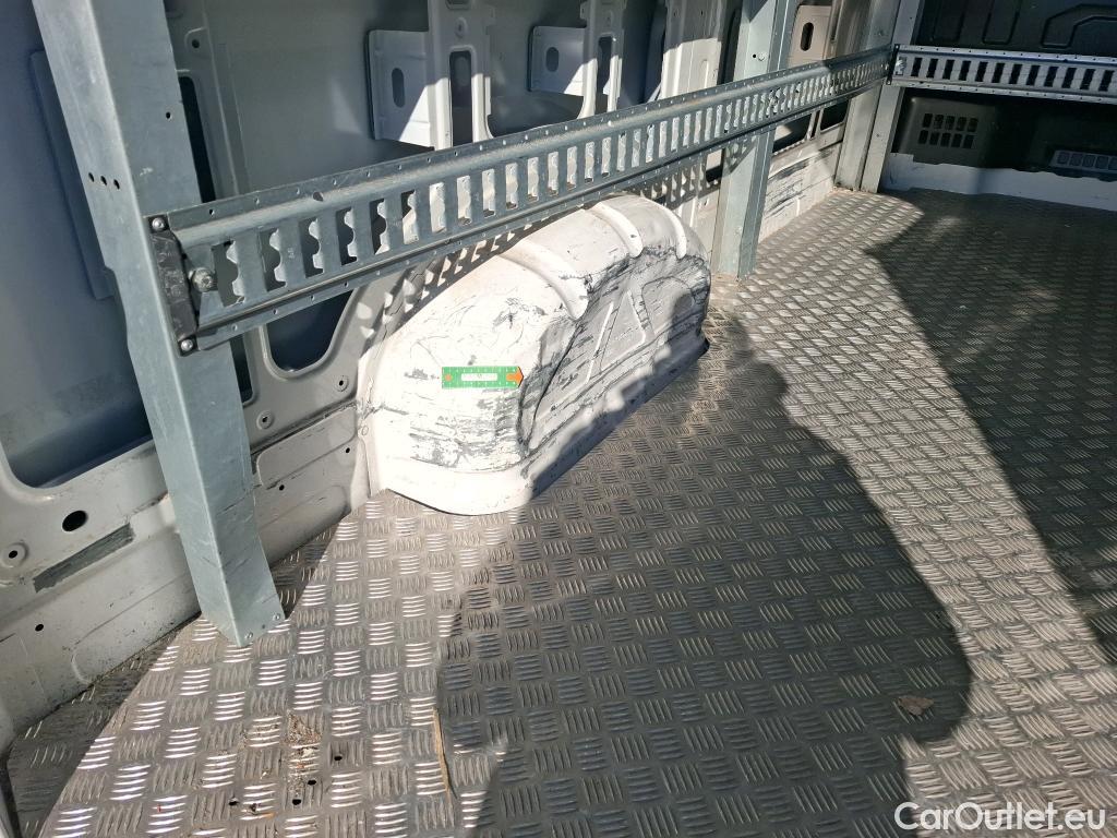  Volkswagen  Crafter VOLKSWAGEN  / 2017 / 4P / Fourgon tôlé 2.0TDI 140 30 L3H3 Business #36