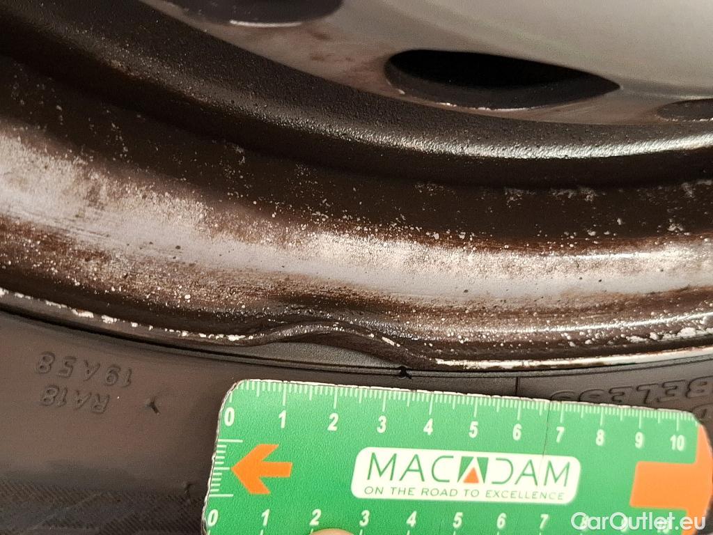  Volkswagen  Touran VOLKSWAGEN Transporter / 2015 / 4P / Fourgon tôlé 2.0 TDi 150 DSG7 L1H1 Business Line #38