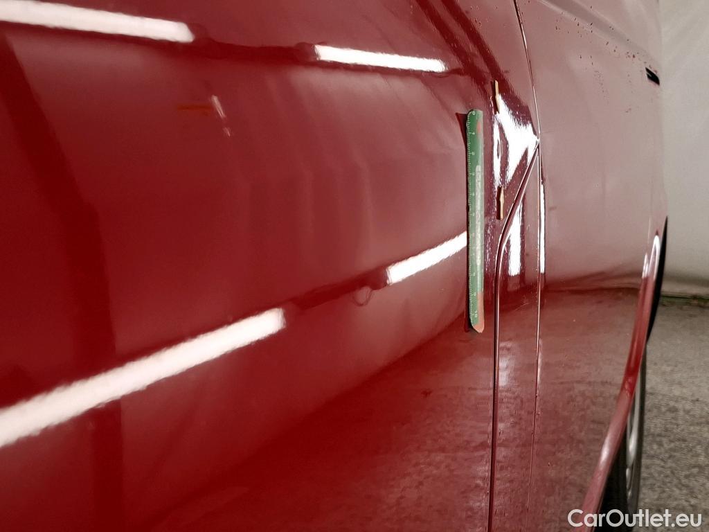  Volkswagen  Touran VOLKSWAGEN Transporter / 2015 / 4P / Fourgon tôlé 2.0 TDi 150 DSG7 L1H1 Business Line #40