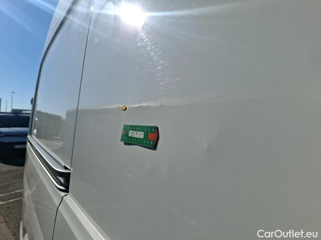  Volkswagen  Crafter VOLKSWAGEN  / 2017 / 4P / Fourgon tôlé 2.0TDI 140 30 L3H3 Business #54