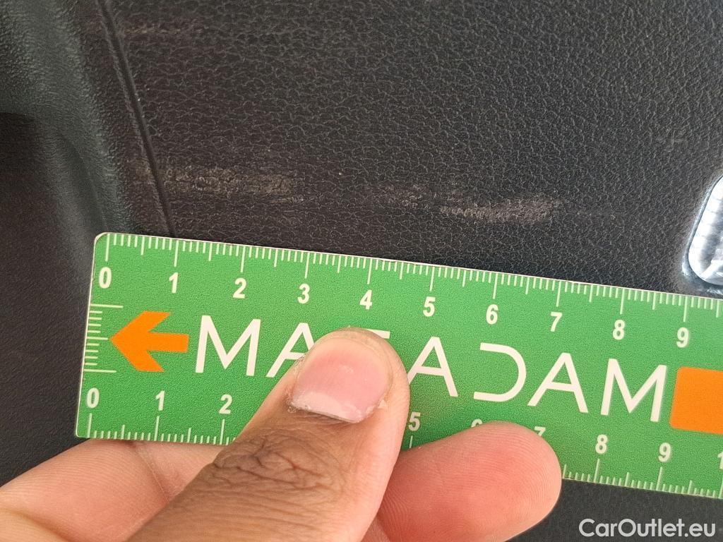  Audi  A4 AUDI  Avant / 2019 / 5P / Break 35 TDI 163 S tronic Business line #50