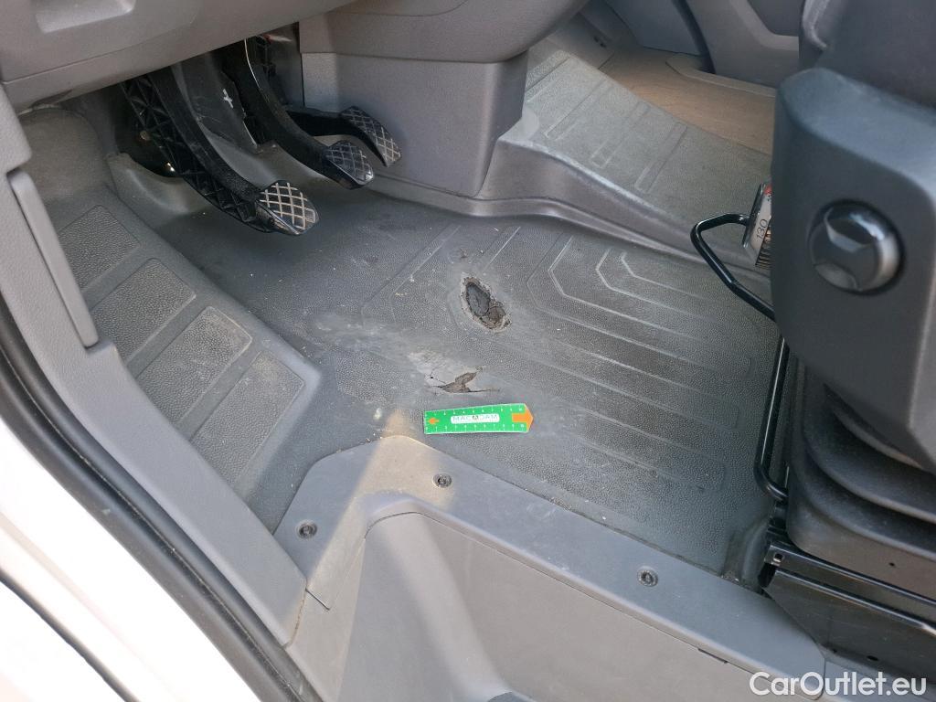  Volkswagen  Crafter VOLKSWAGEN  / 2017 / 4P / Fourgon tôlé 2.0TDI 140 30 L3H3 Business #26