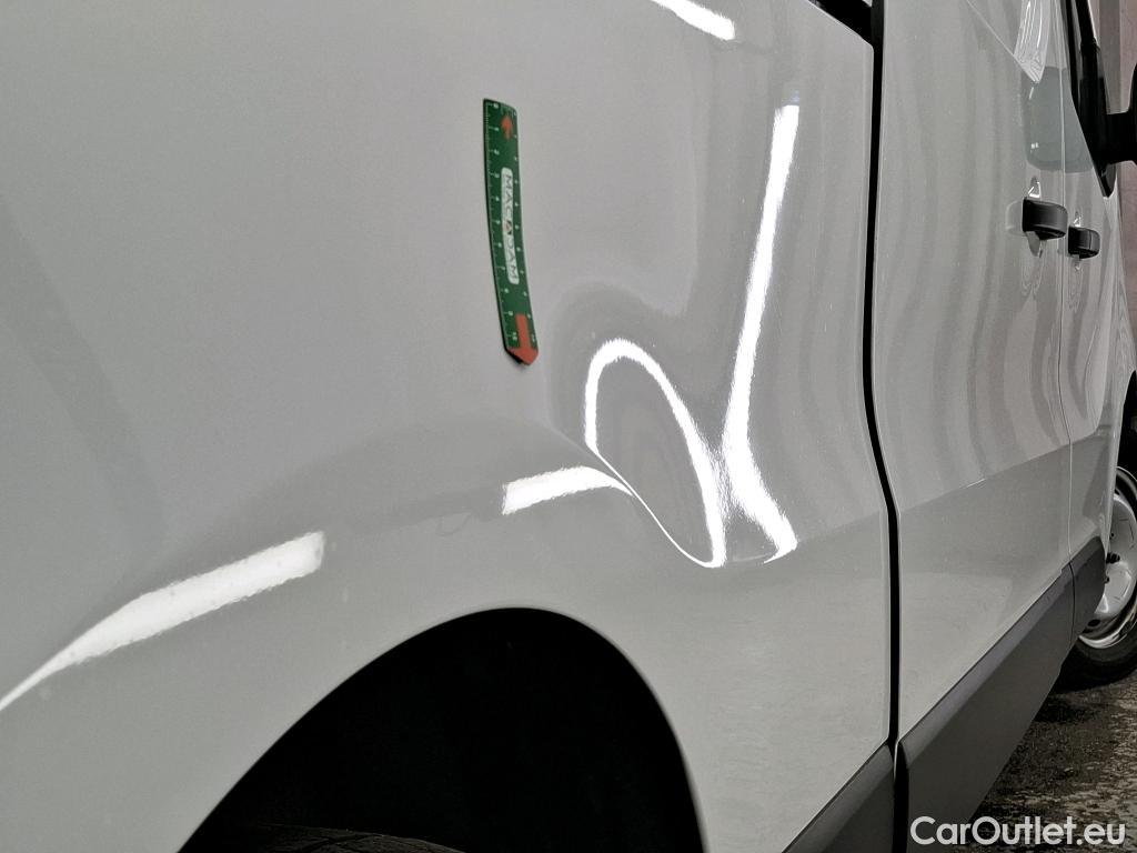  Renault  Trafic  Fourgon L2H1 3T Grand Confort 2.0 dCi 130CV BVM6 E6d #3