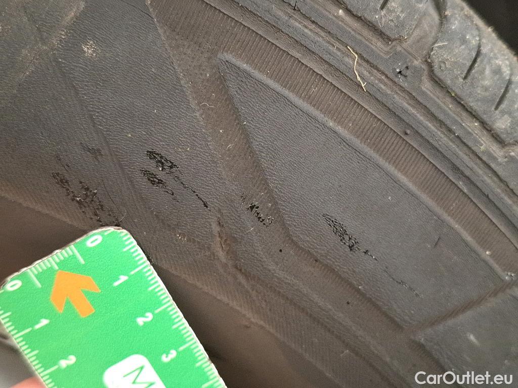  Volkswagen  Touran VOLKSWAGEN Transporter / 2015 / 4P / Fourgon tôlé 2.0 TDi 150 DSG7 L1H1 Business Line #28