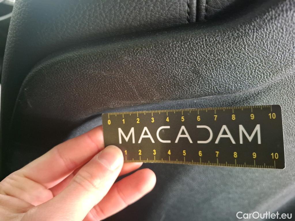  Bmw  Serie 2 BMW Série 2 Gran Coupé / 2019 / 4P / Berline 218D AUTO Business Design #44