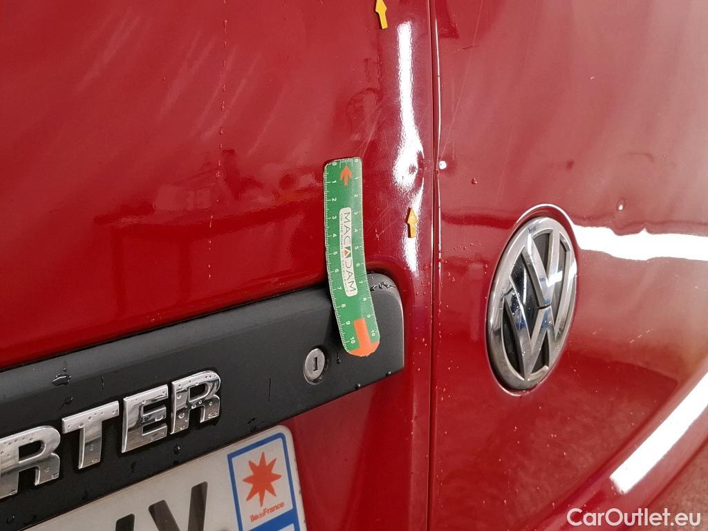  Volkswagen  Touran VOLKSWAGEN Transporter / 2015 / 4P / Fourgon tôlé 2.0 TDi 150 DSG7 L1H1 Business Line #33