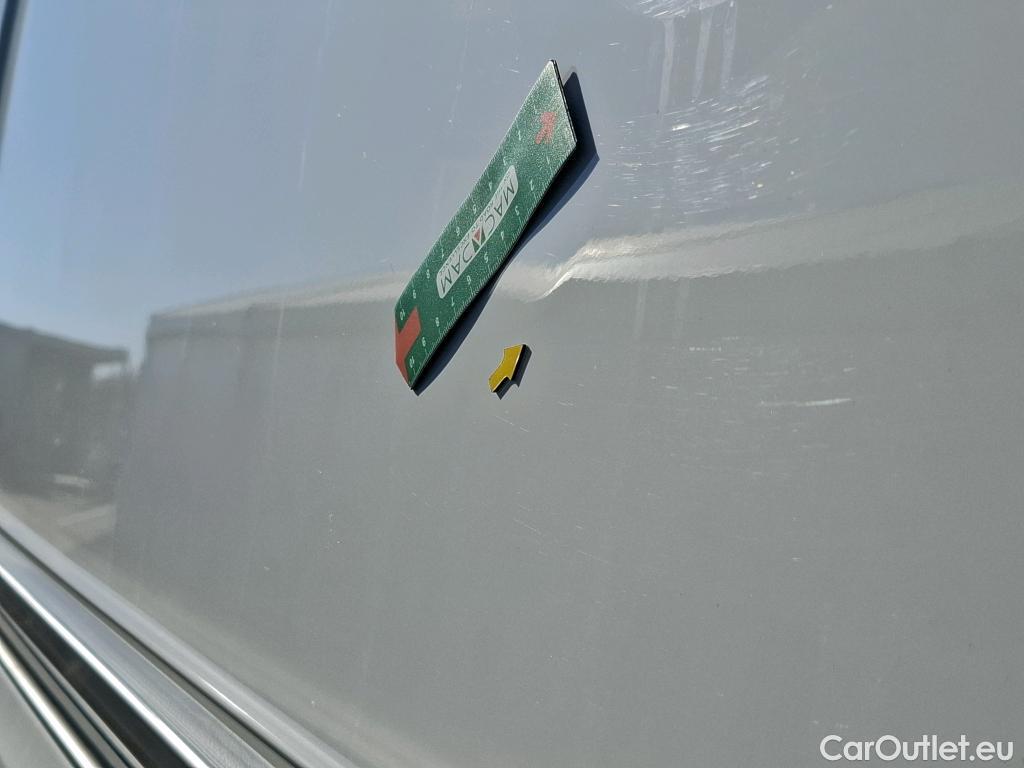  Volkswagen  Crafter VOLKSWAGEN  / 2017 / 4P / Fourgon tôlé 2.0TDI 140 30 L3H3 Business #42