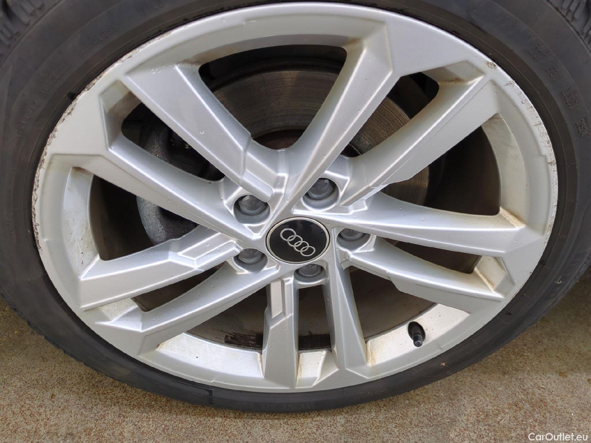  Audi  A3 AUDI  Sportback / 2020 / 5P / Berline 30 TFSI MHEV S Tronic 110 Business Line #12