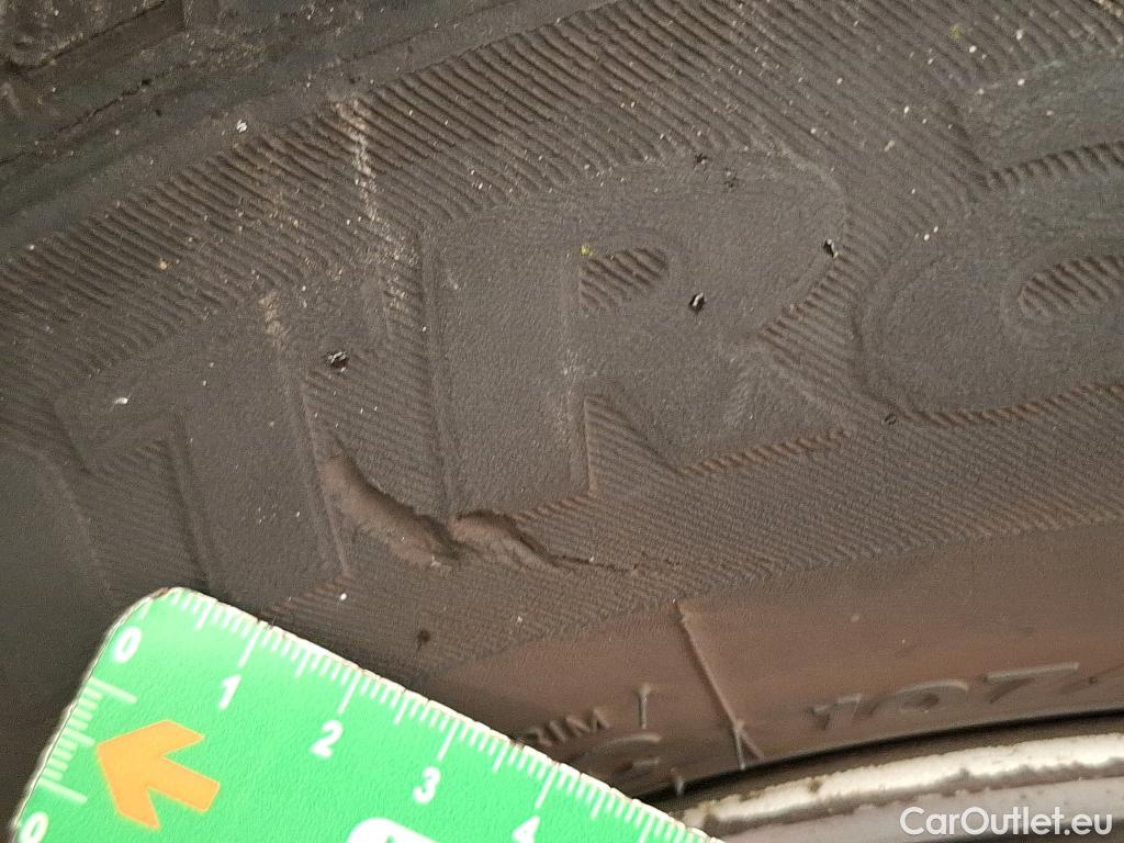  Volkswagen  Touran VOLKSWAGEN Transporter / 2015 / 4P / Fourgon tôlé 2.0 TDi 150 DSG7 L1H1 Business Line #27