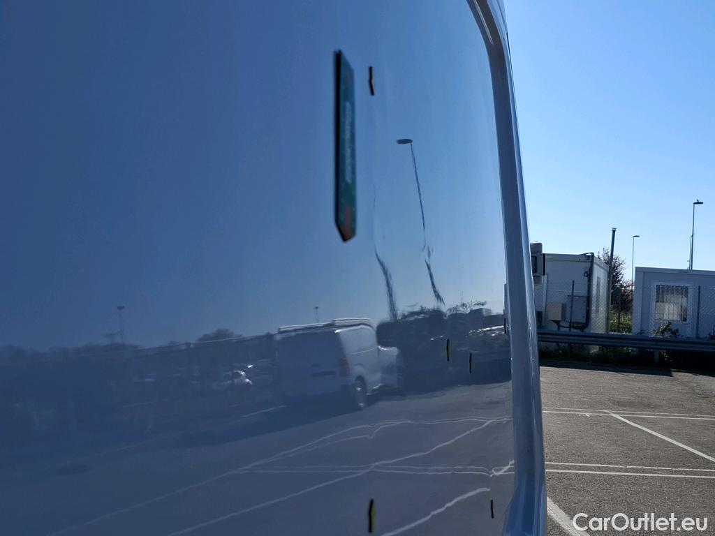  Volkswagen  Crafter VOLKSWAGEN  / 2017 / 4P / Fourgon tôlé 2.0TDI 140 30 L3H3 Business #16