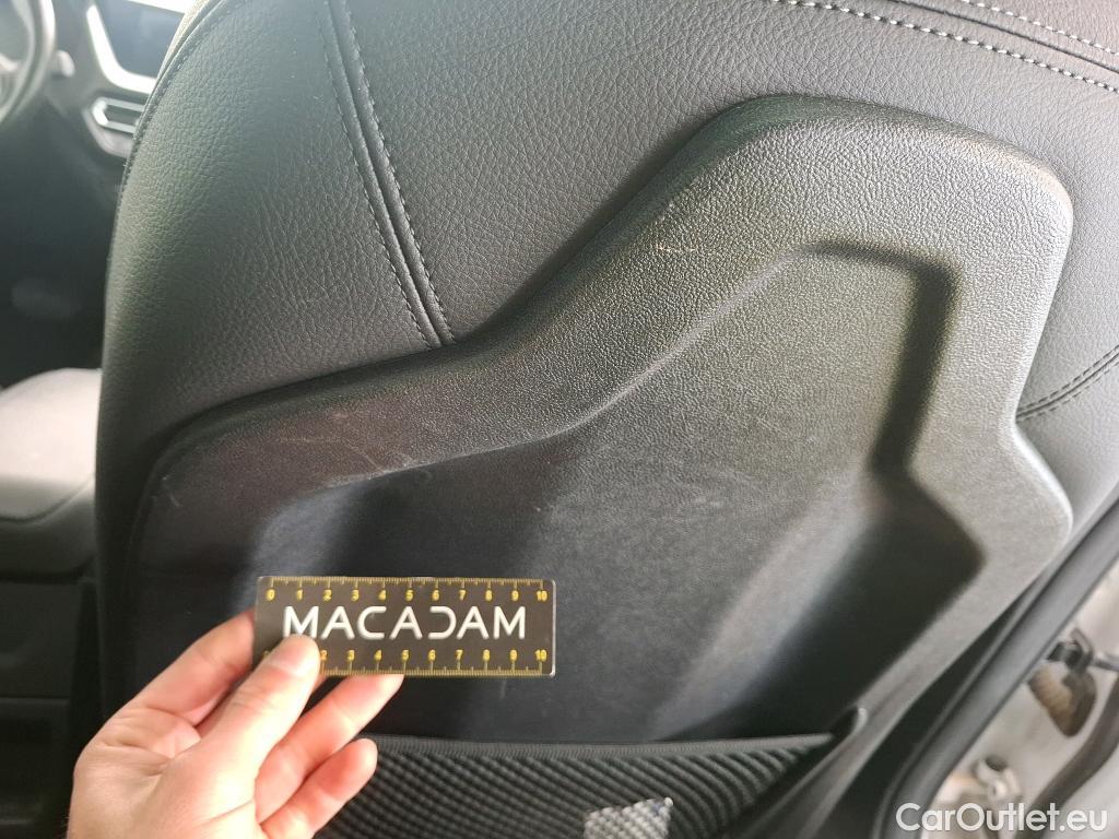  Bmw  Serie 2 BMW Série 2 Gran Coupé / 2019 / 4P / Berline 218D AUTO Business Design #43