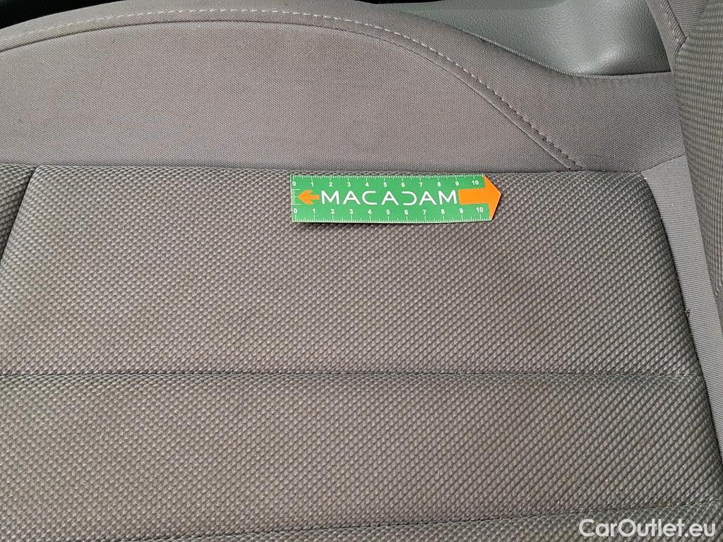  Audi  A4 AUDI  Avant / 2019 / 5P / Break 35 TDI 163 S tronic Business line #65