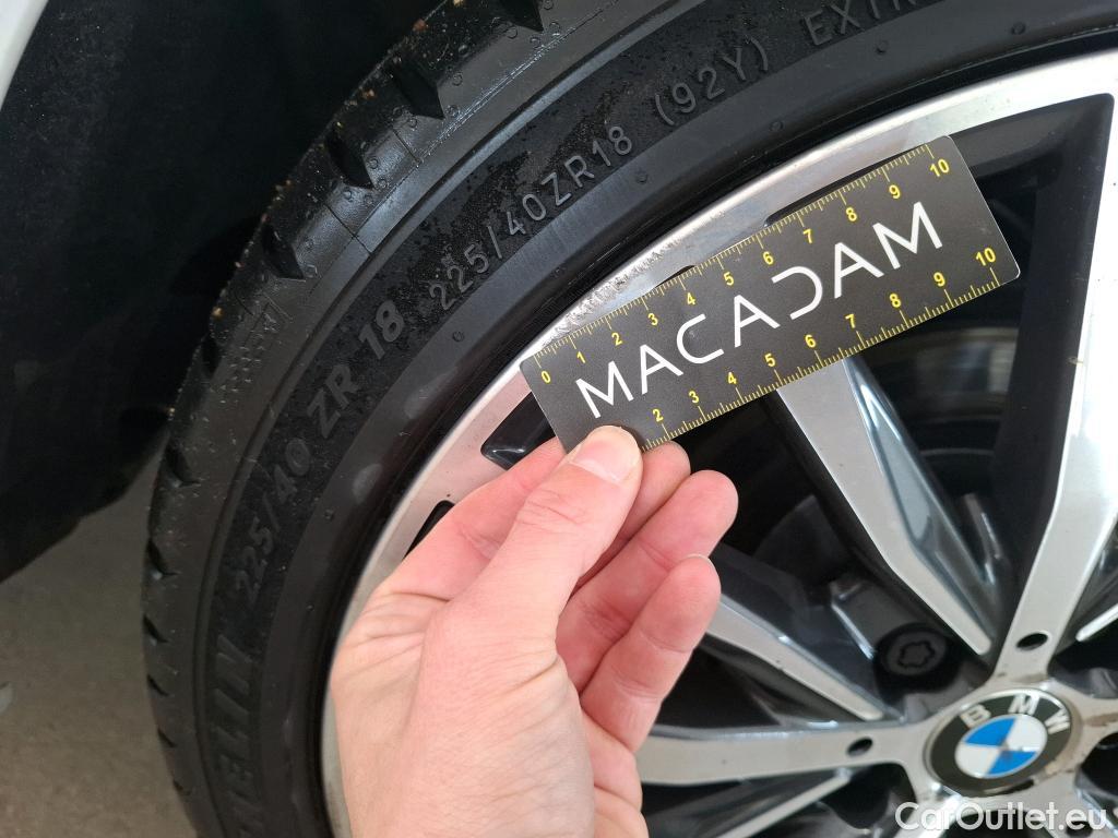  Bmw  Serie 2 BMW Série 2 Gran Coupé / 2019 / 4P / Berline 218D AUTO Business Design #17