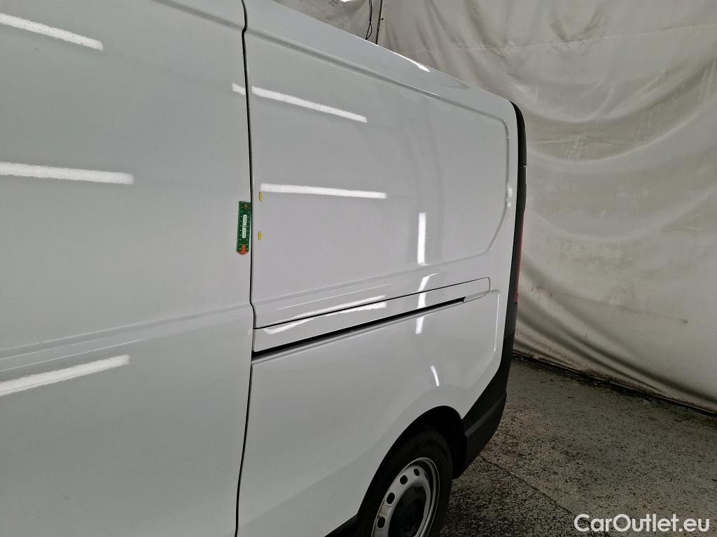  Renault  Trafic  Fourgon L2H1 3T Grand Confort 2.0 dCi 130CV BVM6 E6d #21