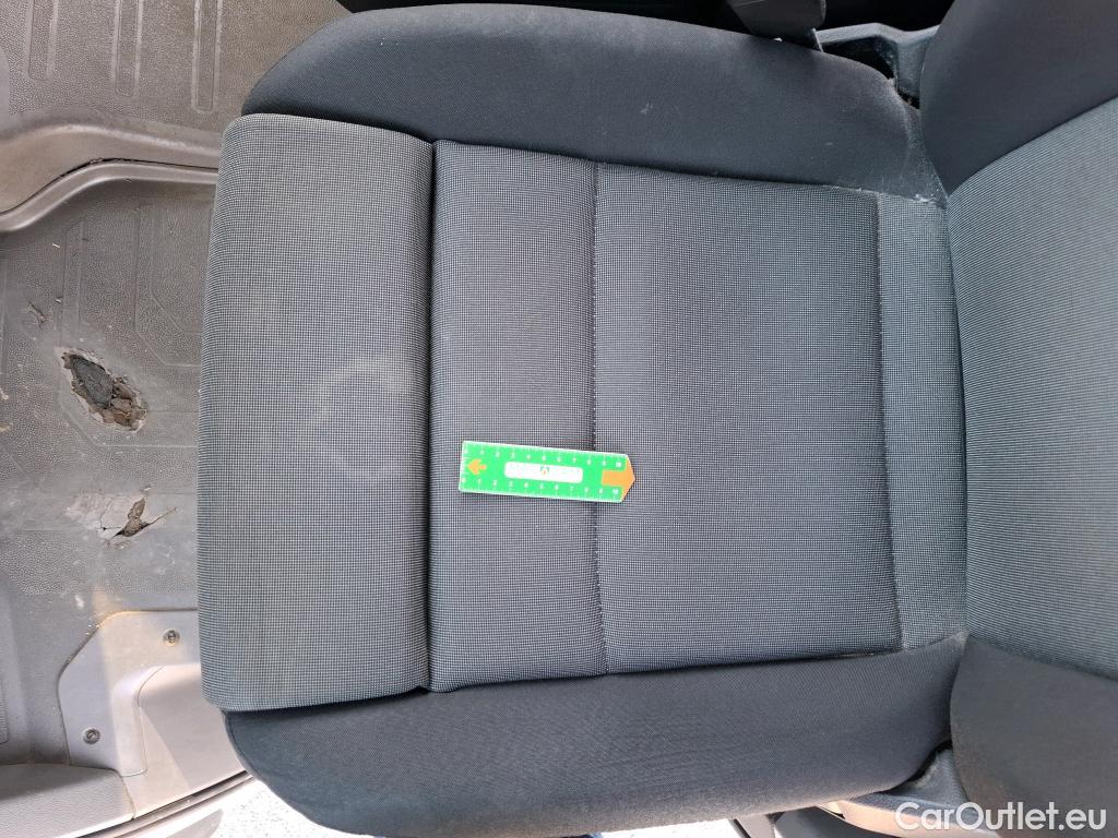  Volkswagen  Crafter VOLKSWAGEN  / 2017 / 4P / Fourgon tôlé 2.0TDI 140 30 L3H3 Business #92