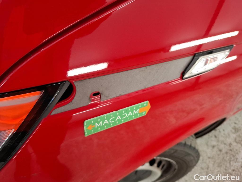  Volkswagen  Transporter VOLKSWAGEN  / 2019 / 4P / Fourgon tôlé 2.0 TDi 150 DSG7 L1H1 Business Line #52