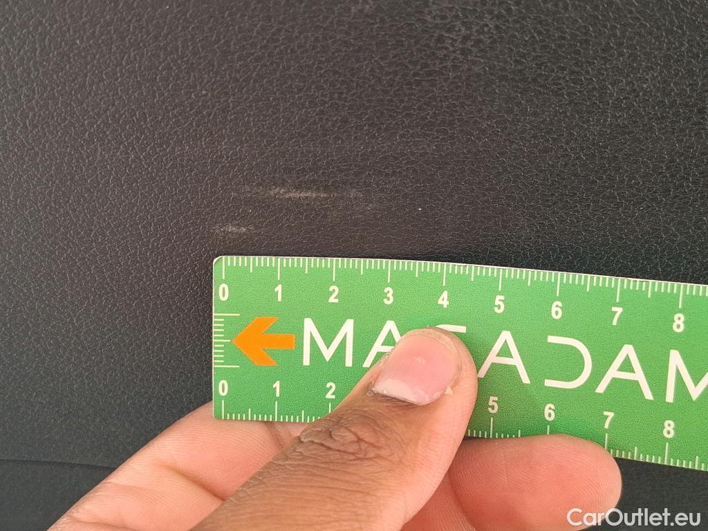  Audi  A4 AUDI  Avant / 2019 / 5P / Break 35 TDI 163 S tronic Business line #53