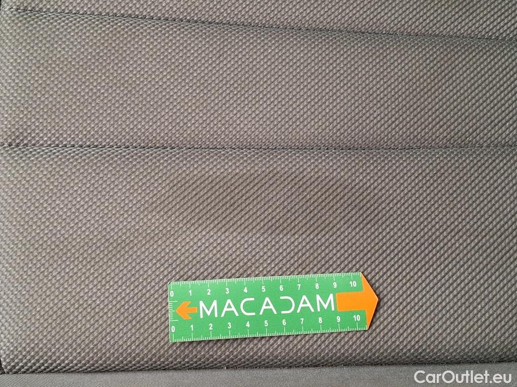  Audi  A4 AUDI  Avant / 2019 / 5P / Break 35 TDI 163 S tronic Business line #64