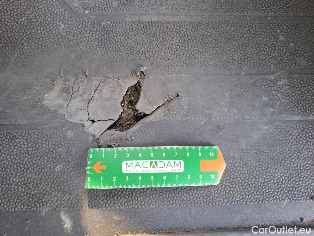  Volkswagen  Crafter VOLKSWAGEN  / 2017 / 4P / Fourgon tôlé 2.0TDI 140 30 L3H3 Business #27