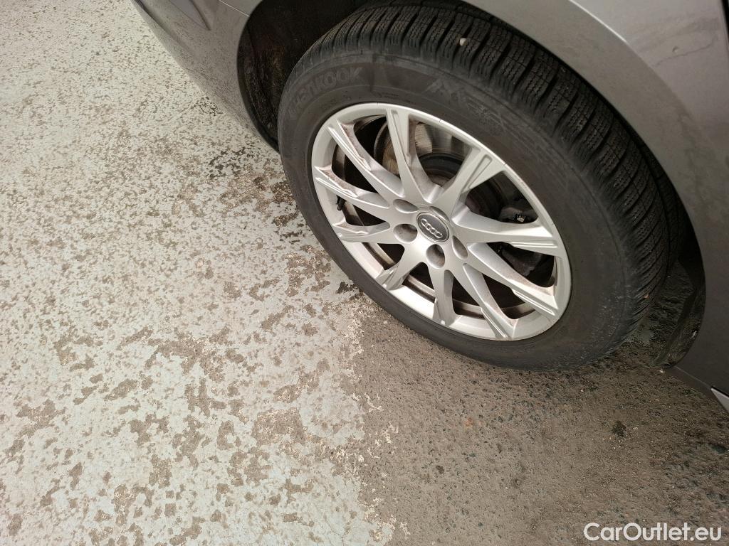  Audi  A4 AUDI  Avant / 2019 / 5P / Break 35 TDI 163 S tronic Business line #39