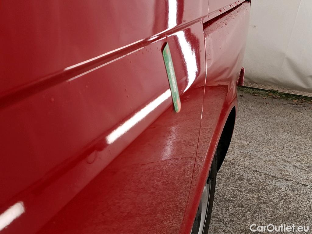  Volkswagen  Touran VOLKSWAGEN Transporter / 2015 / 4P / Fourgon tôlé 2.0 TDi 150 DSG7 L1H1 Business Line #20