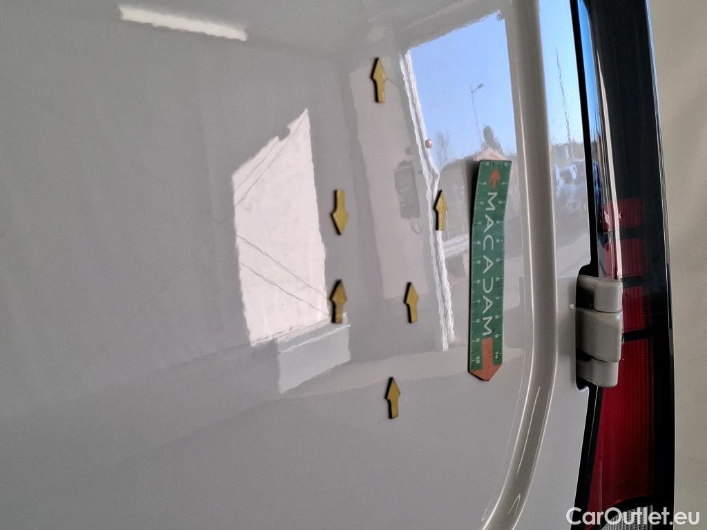  Volkswagen  Caddy VOLKSWAGEN  Cargo / 2020 / 4P / Fourgonnette 2.0 TDI 75ch Business #16