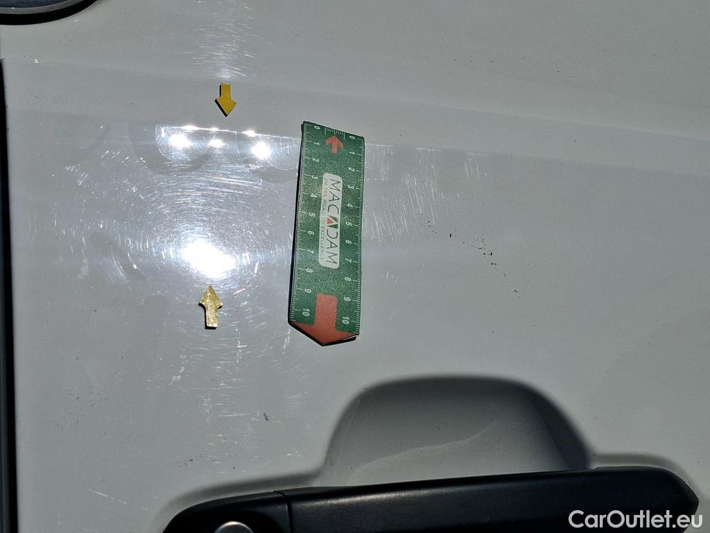  Volkswagen  Crafter VOLKSWAGEN  / 2017 / 4P / Fourgon tôlé 2.0TDI 140 30 L3H3 Business #82