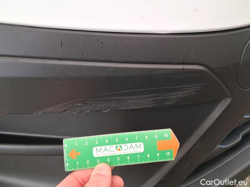  Renault  Trafic  Fourgon L2H1 3T Grand Confort 2.0 dCi 130CV BVM6 E6d #30