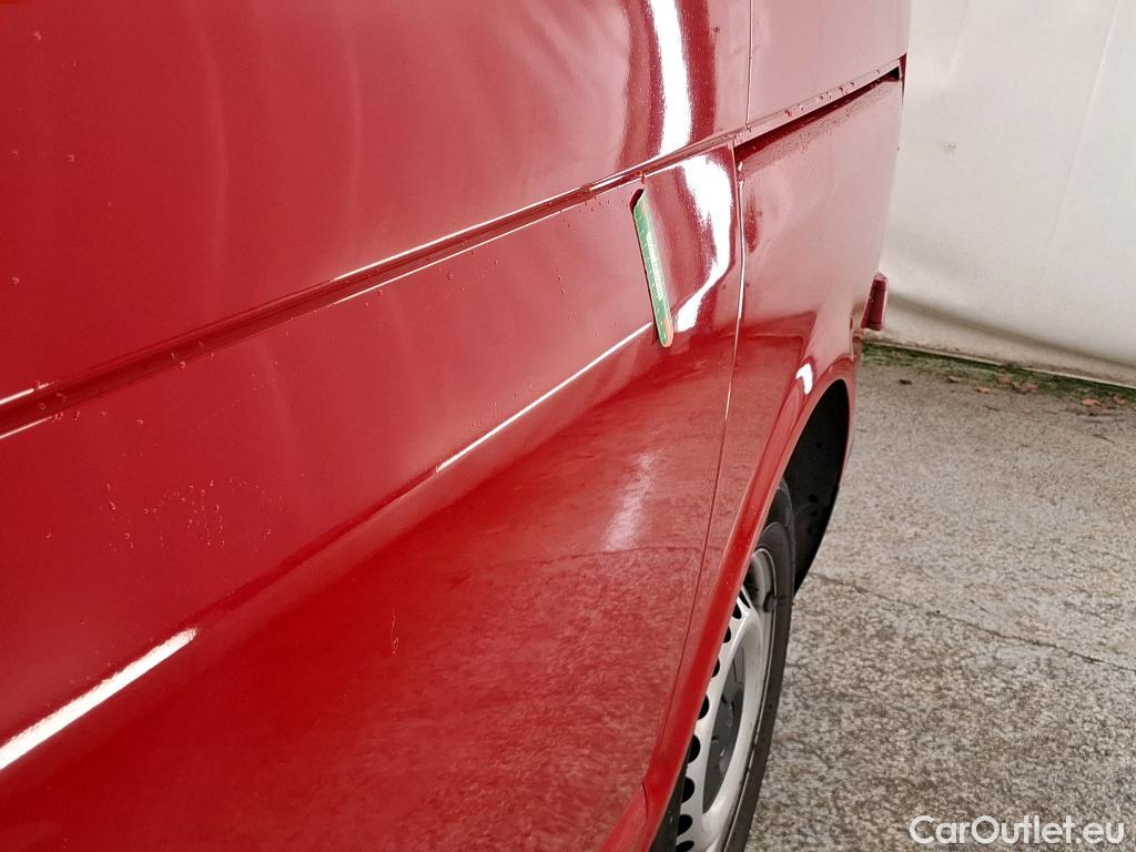  Volkswagen  Touran VOLKSWAGEN Transporter / 2015 / 4P / Fourgon tôlé 2.0 TDi 150 DSG7 L1H1 Business Line #19