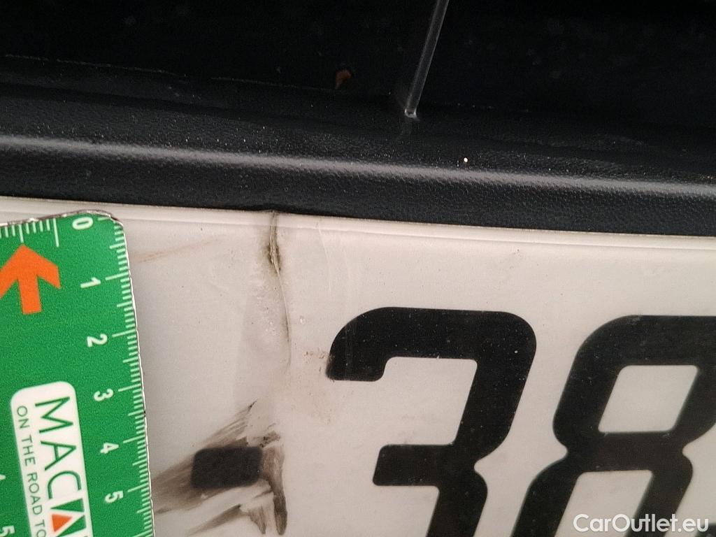  Volkswagen  Touran VOLKSWAGEN Transporter / 2015 / 4P / Fourgon tôlé 2.0 TDi 150 DSG7 L1H1 Business Line #35