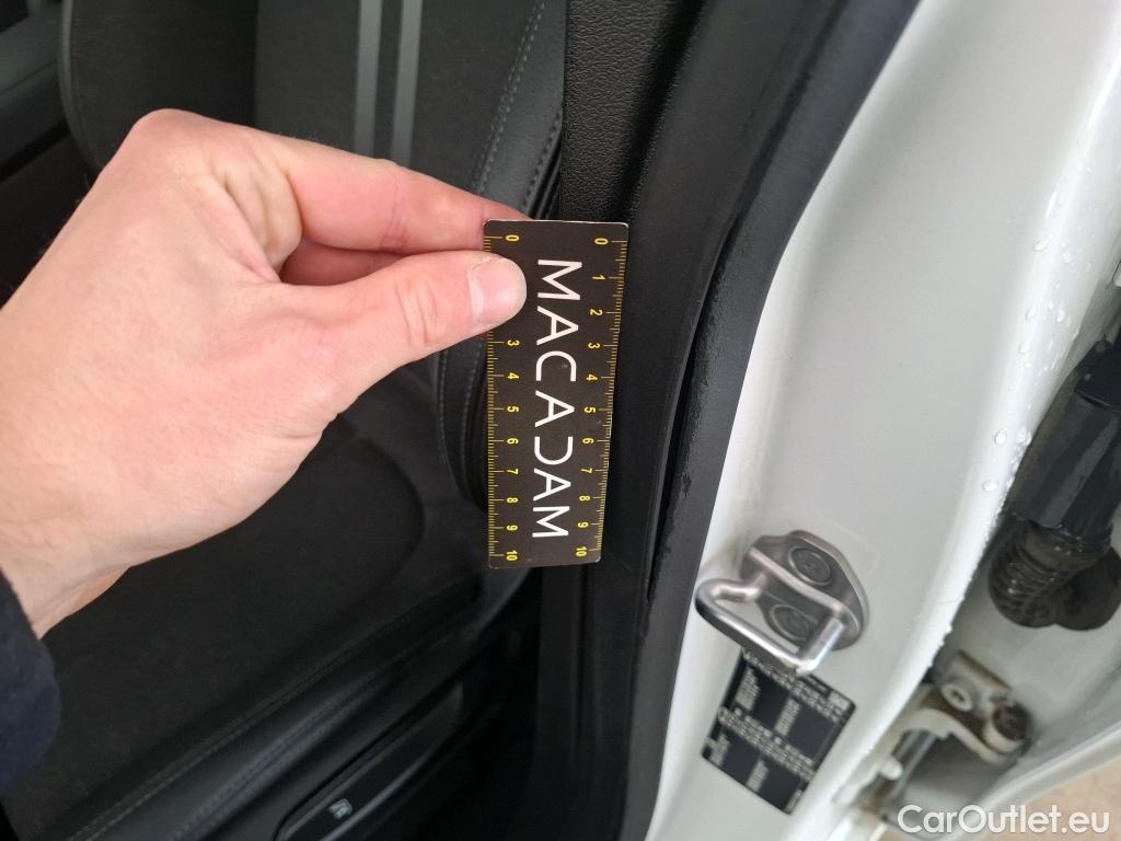  Bmw  Serie 2 BMW Série 2 Gran Coupé / 2019 / 4P / Berline 218D AUTO Business Design #33