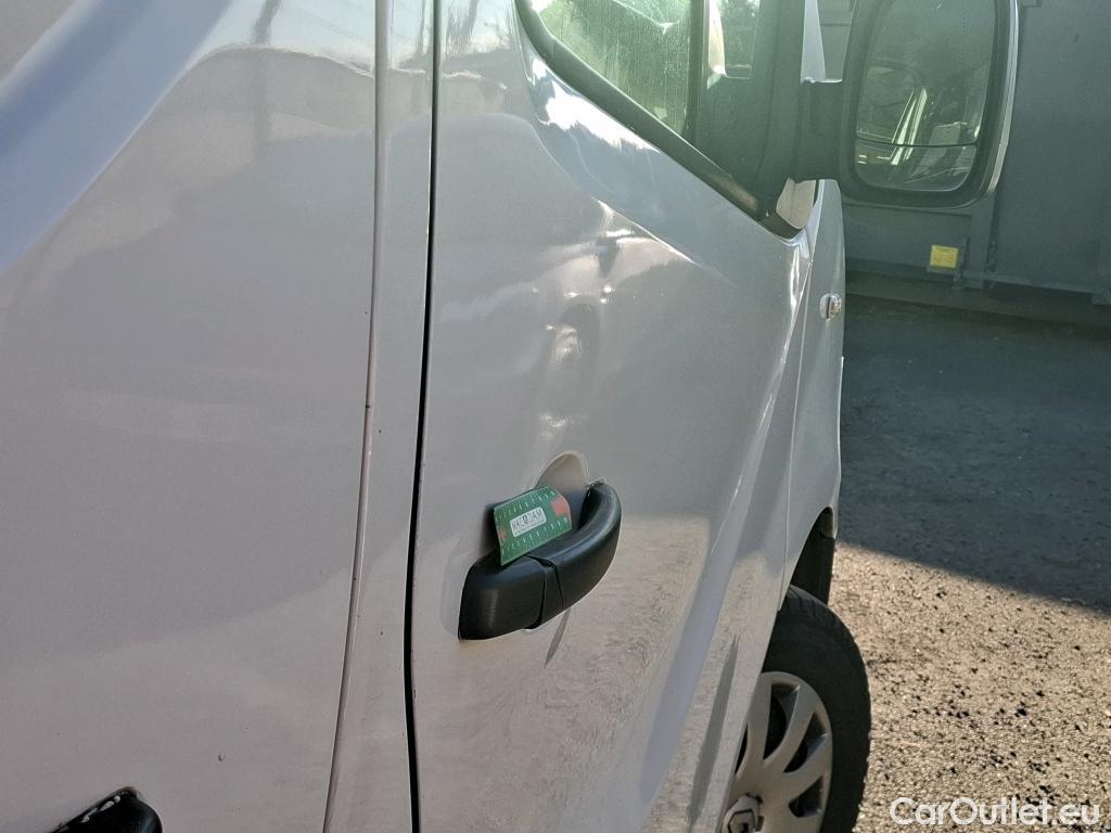  Renault  Trafic RENAULT  / 2019 / 4P / Fourgon tole NV FG GCF L2H2 1200 Energy dCi 145 #22