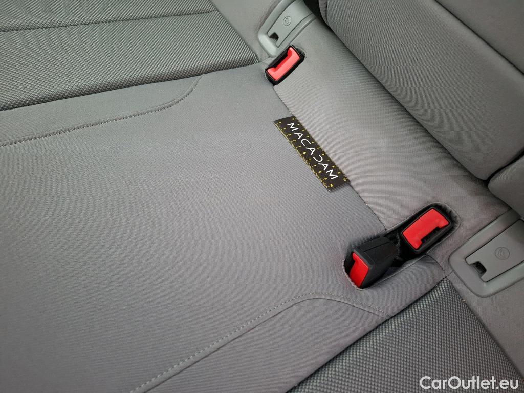  Audi  A4 AUDI  Avant / 2019 / 5P / Break 35 TDI 163 S tronic Business line #40