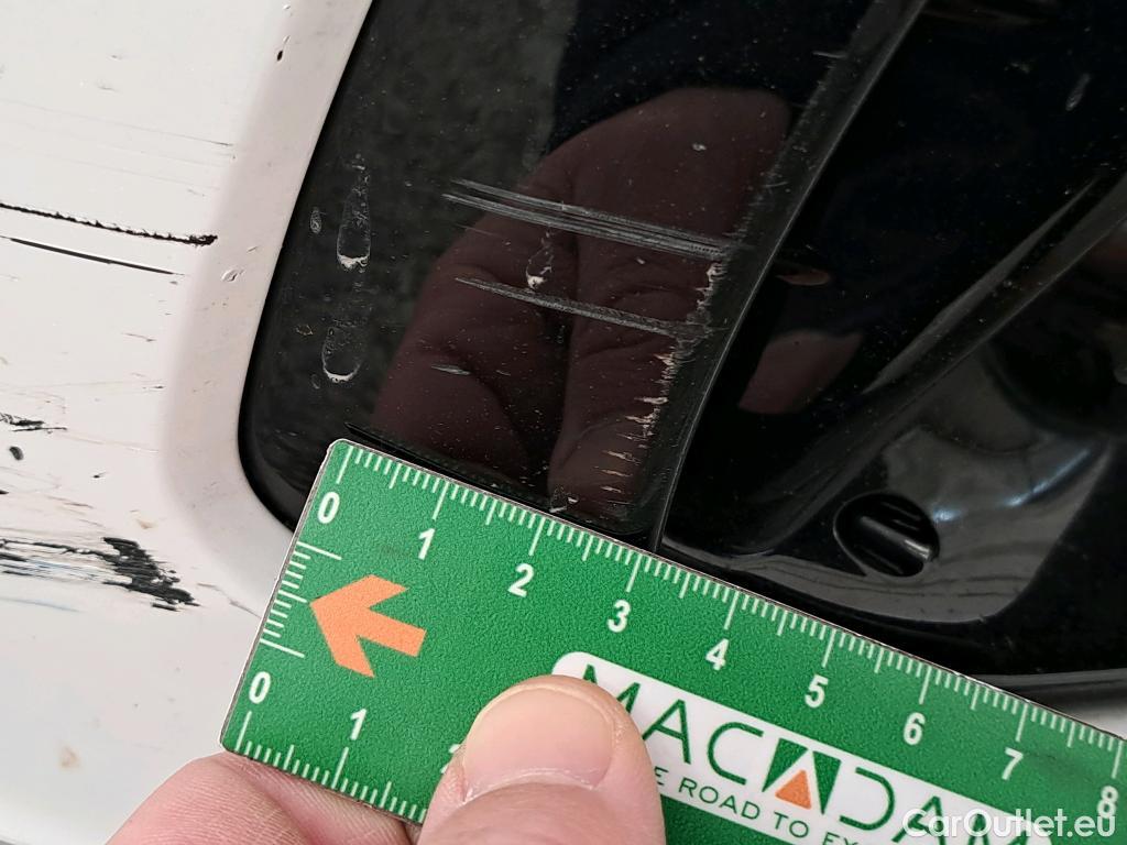  Hyundai  i30 HYUNDAI  Sport Wagon / 2020 / 5P / Break 1.0 T-GDI 120 DCT-7 MHEV CREATIVE SW #31