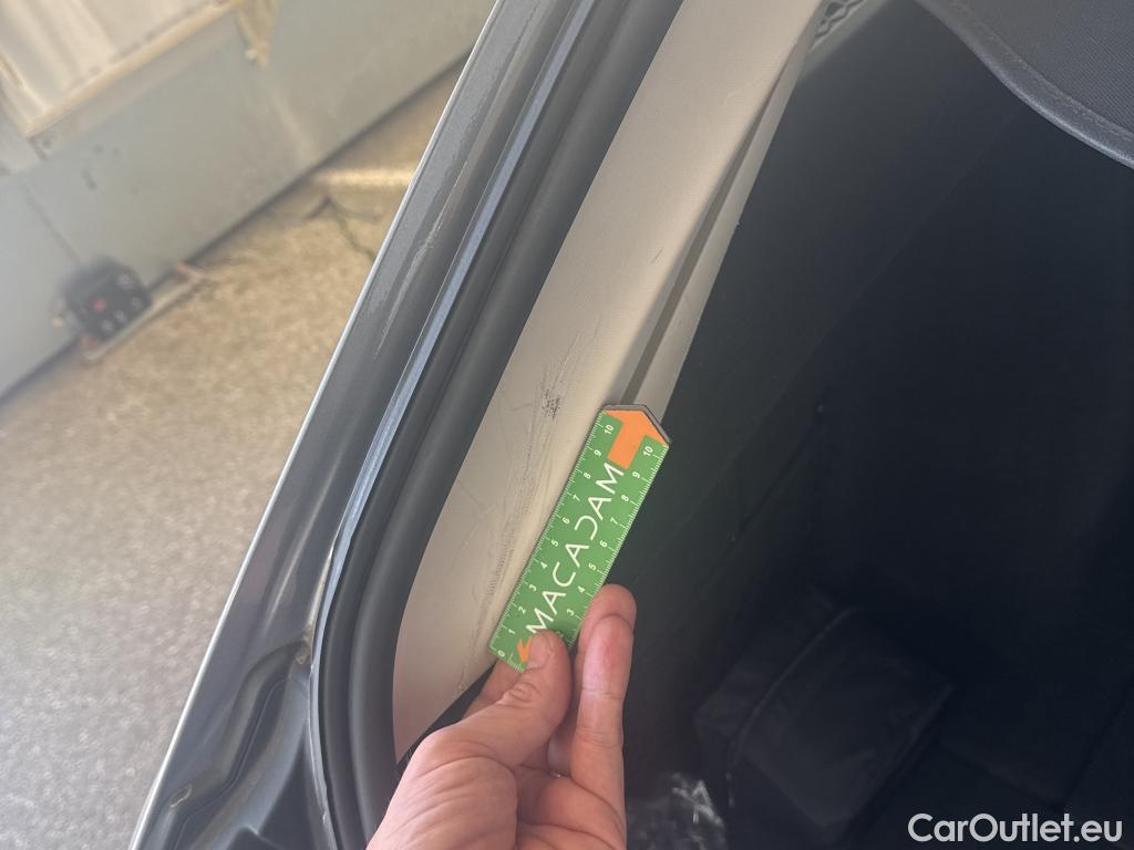  Bmw  Serie 3 BMW Série 3 Touring / 2022 / 5P / Break 318d 150ch Business Design BVA8 #8