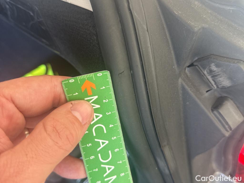  Bmw  Serie 3 BMW Série 3 Touring / 2022 / 5P / Break 318d 150ch Business Design BVA8 #2