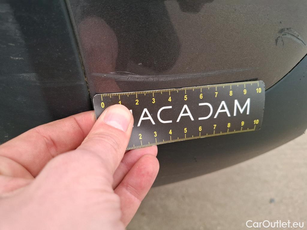  Citroen  C4  Berline Live Pack Business R 1.5 BlueHDI 110CV BVM6 E6d #2