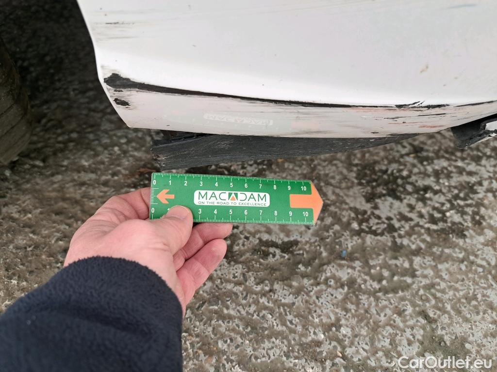  Hyundai  i30 HYUNDAI  Sport Wagon / 2020 / 5P / Break 1.0 T-GDI 120 DCT-7 MHEV CREATIVE SW #27